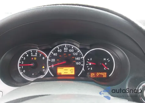 2010 Nissan Altima 2.5 S z USA, uszkodzony, nr VIN 1N4AL2AP4AC162707